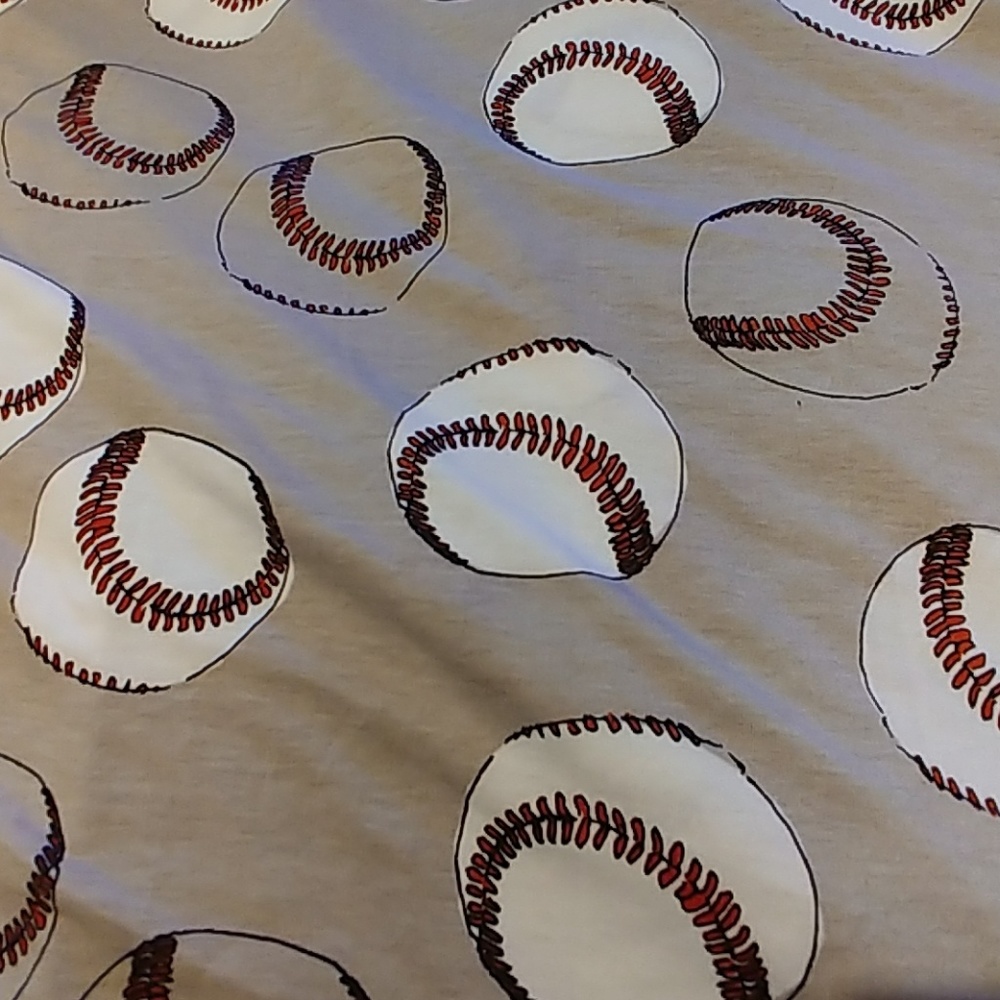 LuLaRoe 2XL Baseball Carly! Unicorn Carly! NWT.